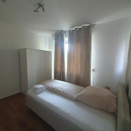 Privatzimmer Im Schlesischen Viertel - Nahe Uniklinik Mainz Exterior foto
